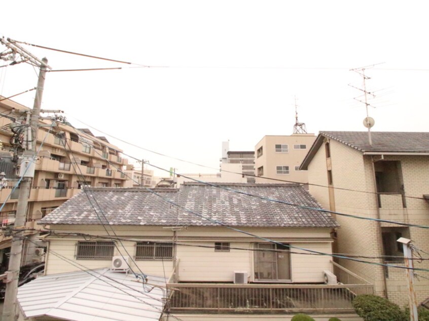 室内からの展望 プレアール針中野