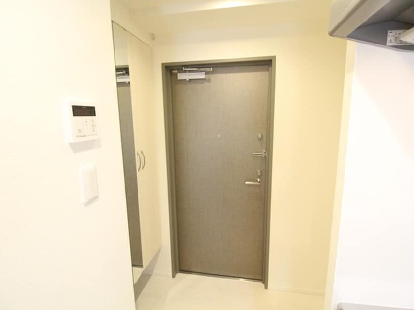 玄関 エルプレイス江坂Ⅱ