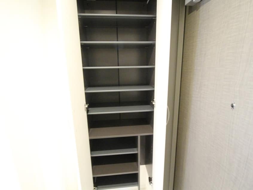 靴箱 エルプレイス江坂Ⅱ