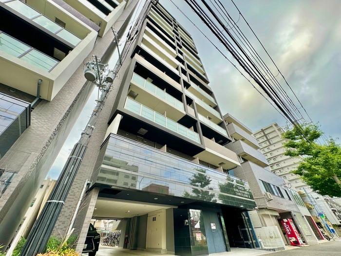 外観写真 ｴｽﾗｲｽﾞ神戸三宮山手通弐番館