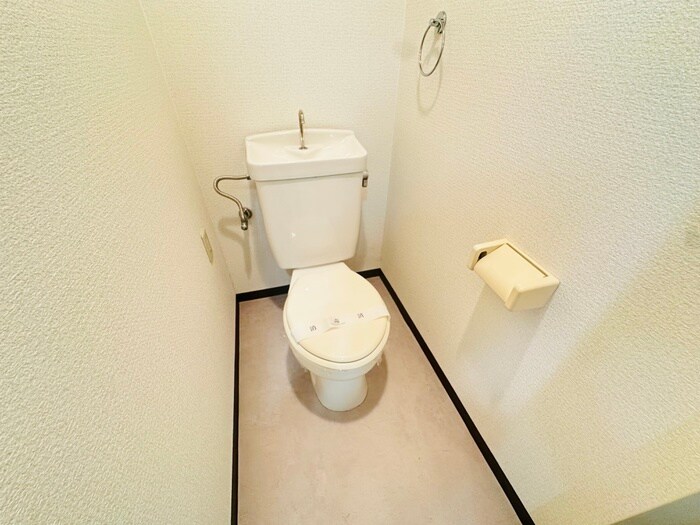 トイレ ＲＥＶＥ甲東園Ⅰ