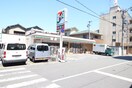 セブンイレブン(コンビニ)まで660m エグゼ天神橋(506)