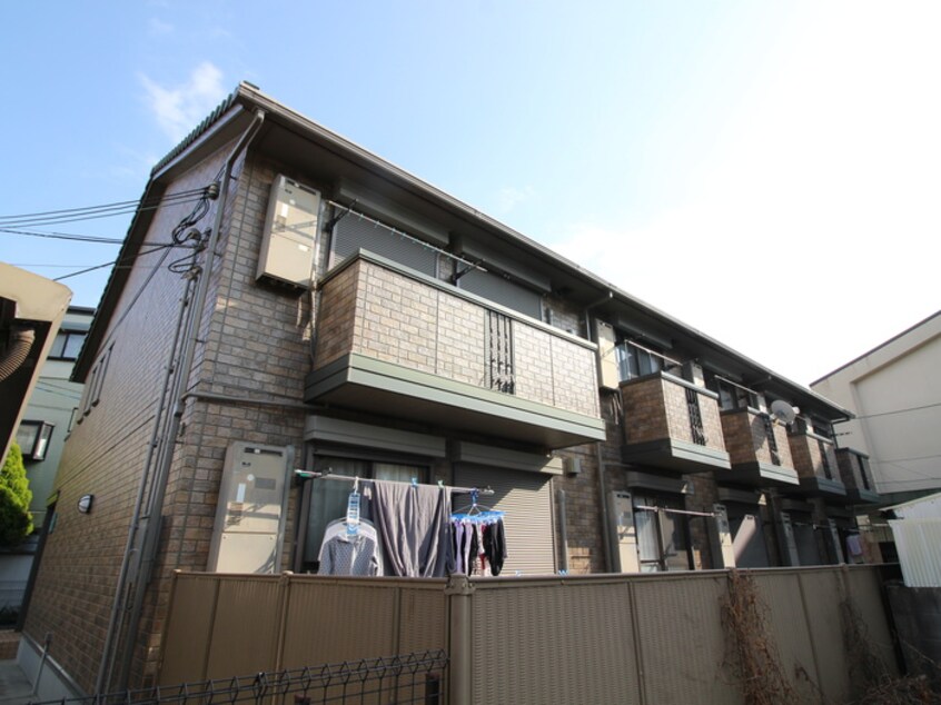 外観写真 アップヒル・リナ