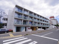 ＲＥＣＴＡＮＧＬＥ伏見稲荷