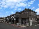 エアフィ－ルド高松南の外観