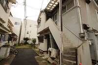 服部寿町３丁目７号貸家