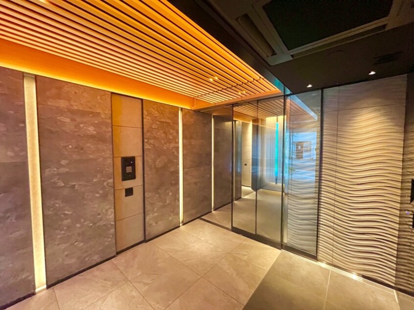 エントランス部分 クレストコ－ト堂島