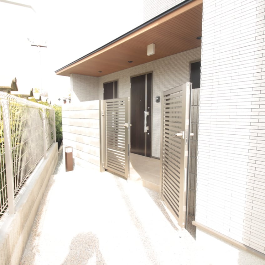 エントランス部分 エルム新石切