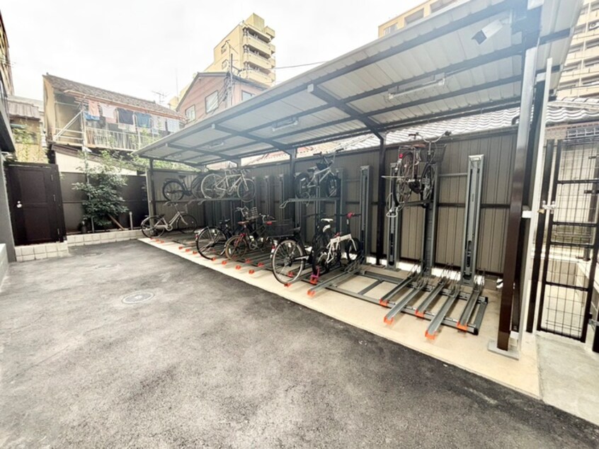 駐輪場 ジオ京都姉小路(204)