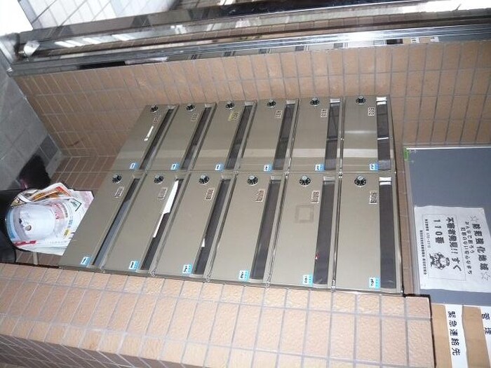 建物設備 グランディ－ル湊川