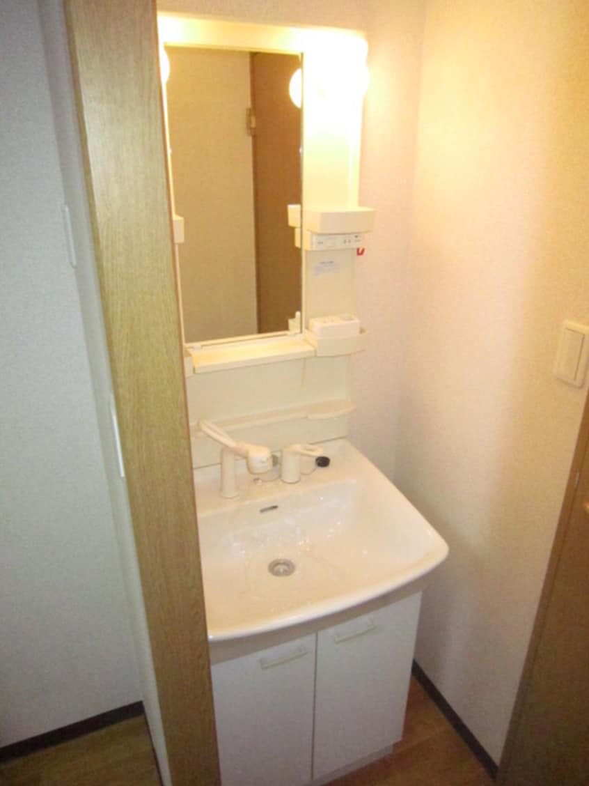 洗面 菊ヨシビル