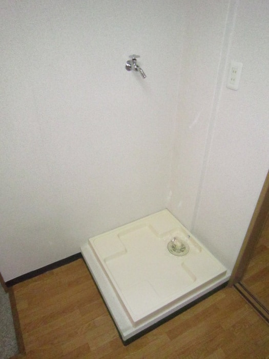 洗濯機置場 菊ヨシビル