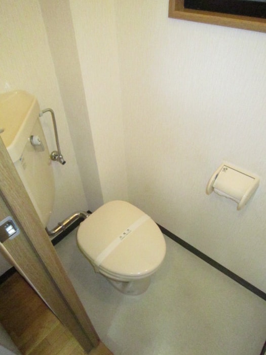 トイレ 菊ヨシビル