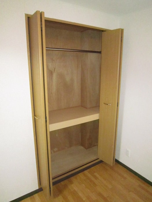 収納 菊ヨシビル