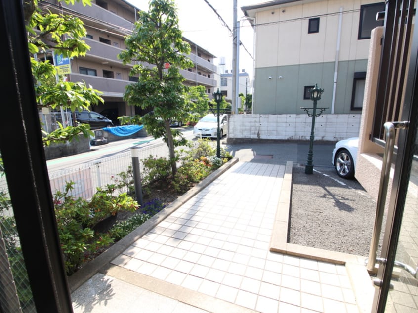 エントランス部分 ルミエール