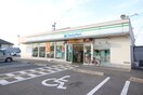 ファミリーマート(コンビニ)まで505m フォレスト