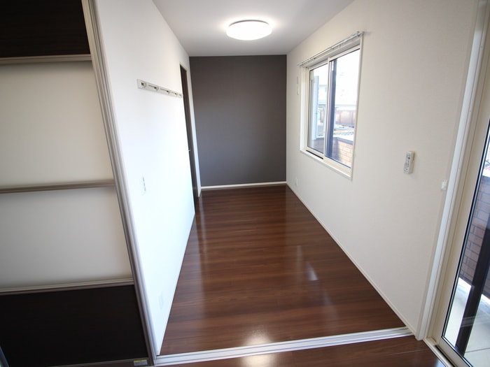 居室 SEJOUR OTTS TROIS