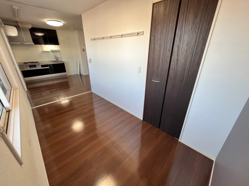 居室 SEJOUR OTTS TROIS