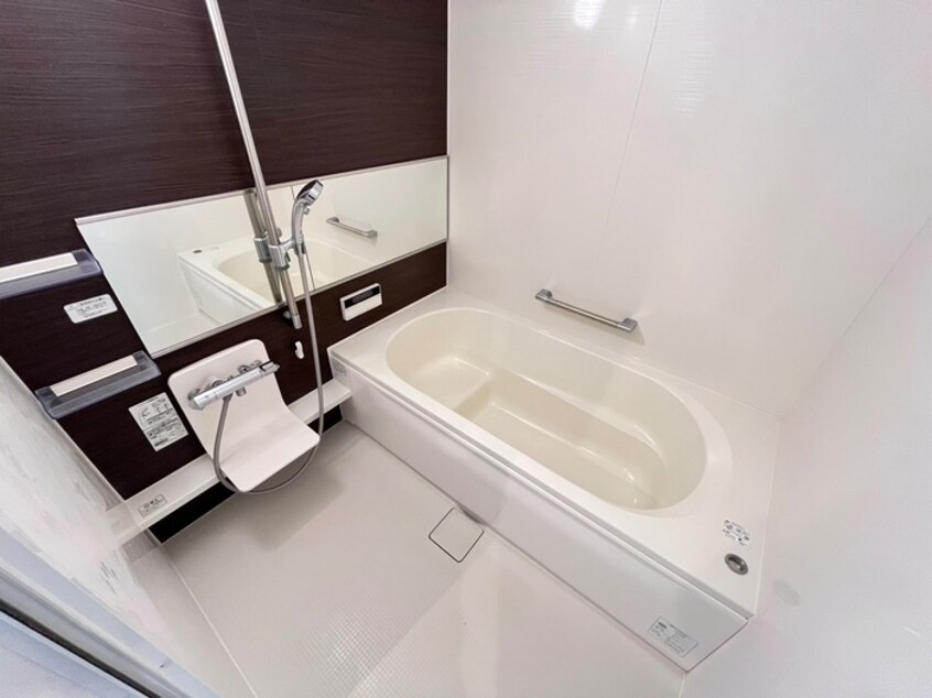 バス／シャワールーム等 SEJOUR OTTS TROIS