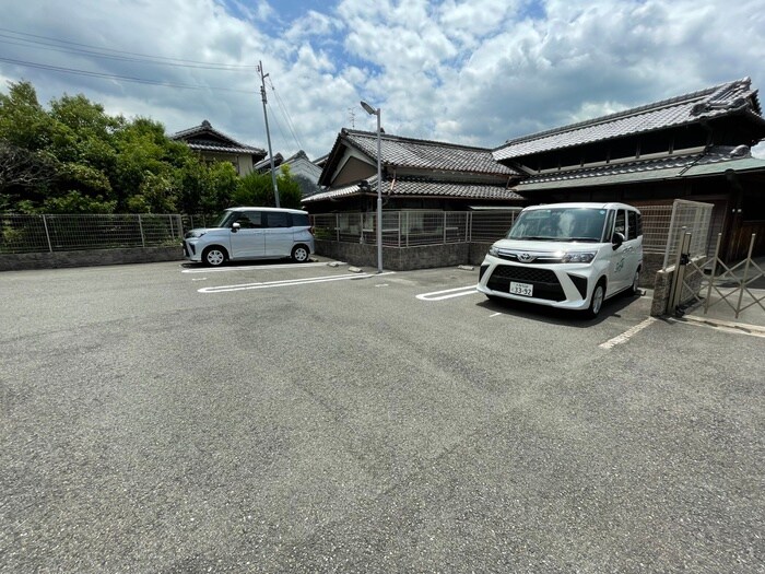 駐車場 Premier 藤阪