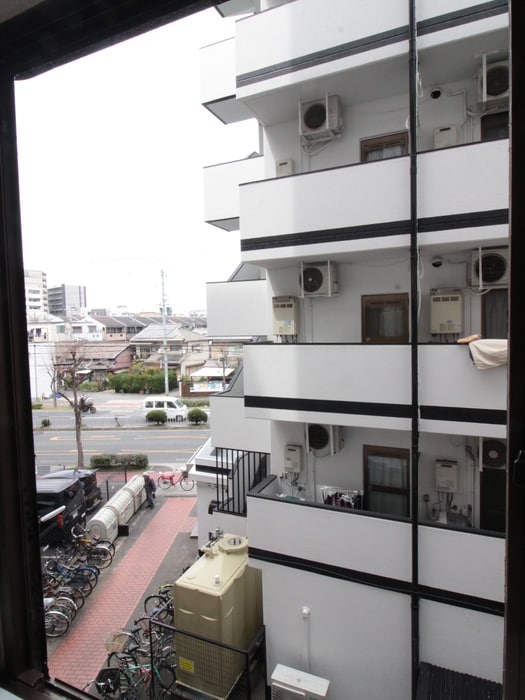 室内からの展望 グレーシィ西中島