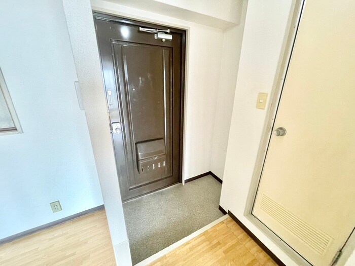 玄関 ハイム山本