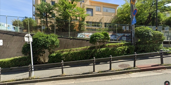 宝塚市立長尾小学校(小学校)まで890m ハイム山本