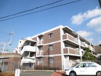 アデレード１番館