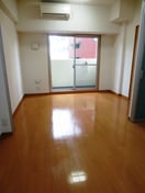 居室 ONE ROOF FLAT FUKUSHIMA