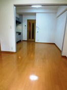 居室 ONE ROOF FLAT FUKUSHIMA