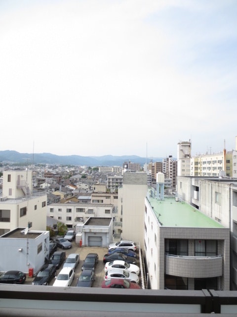 室内からの展望 アクアレリスト今出川