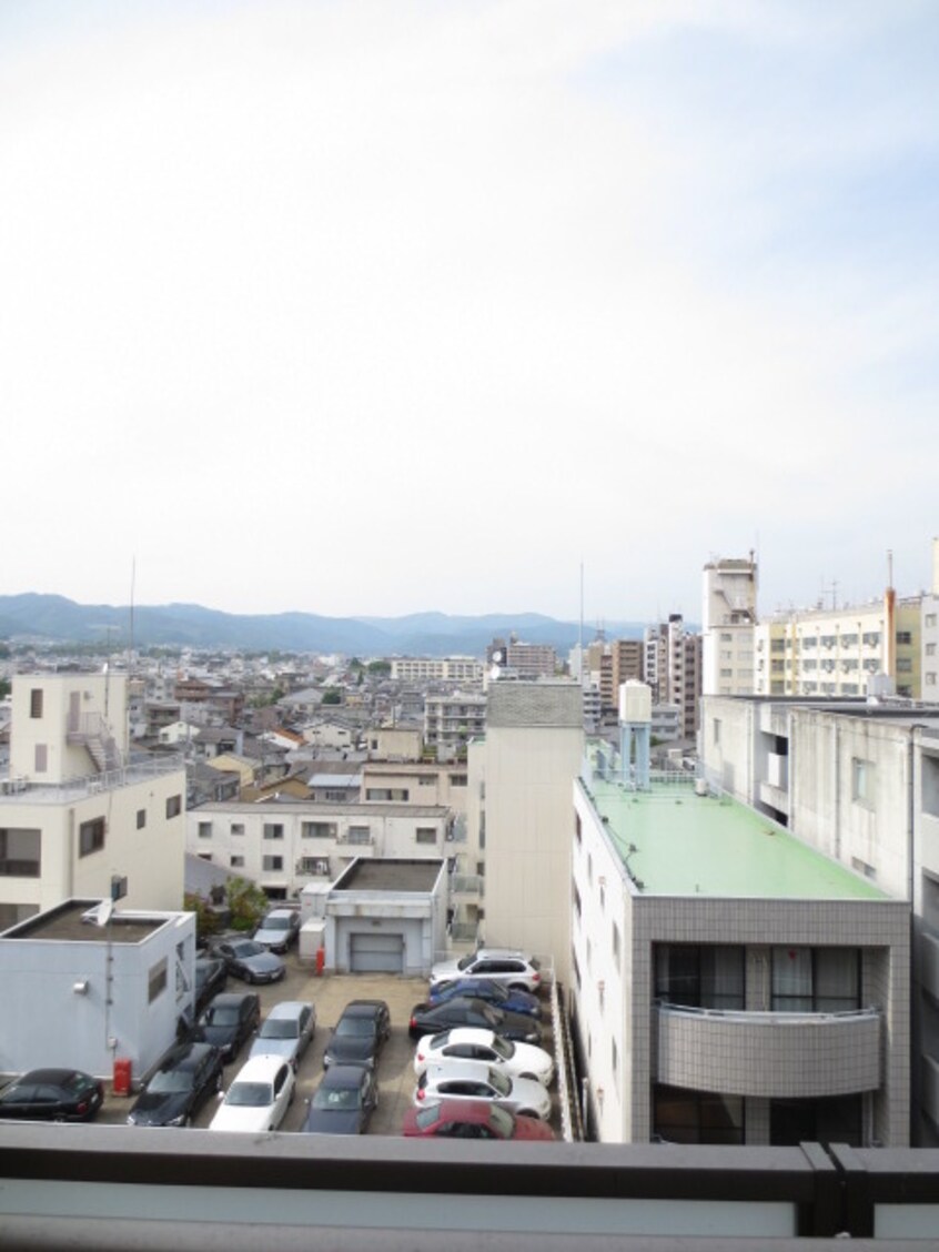 室内からの展望 アクアレリスト今出川