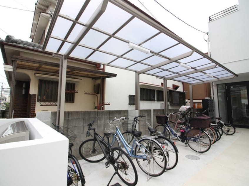 駐輪場 SUGAR　CUBES