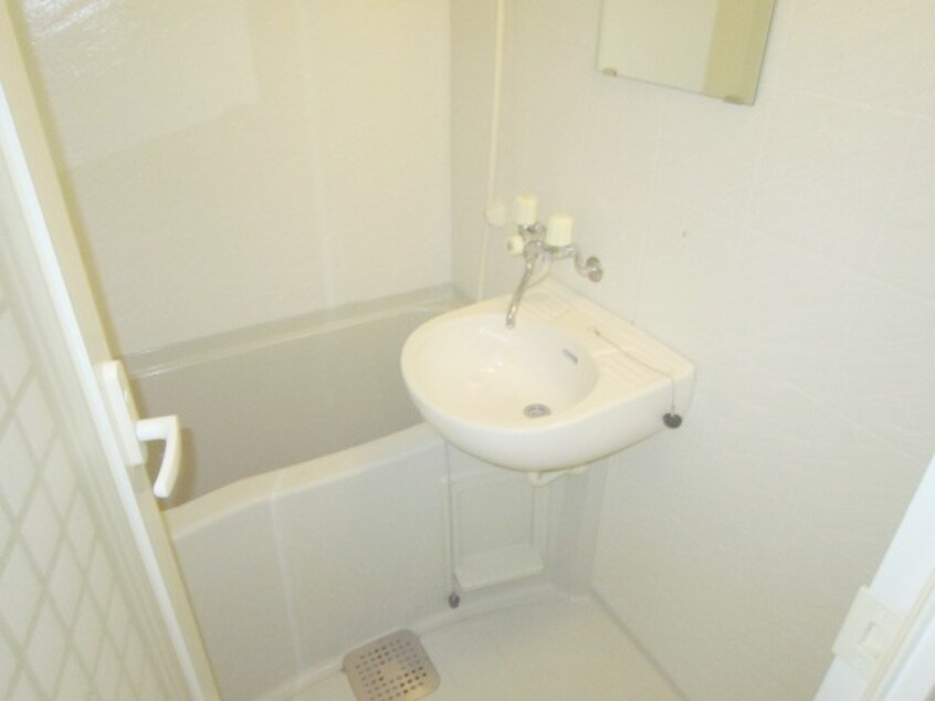 バス／シャワールーム等 スペ－スウイング