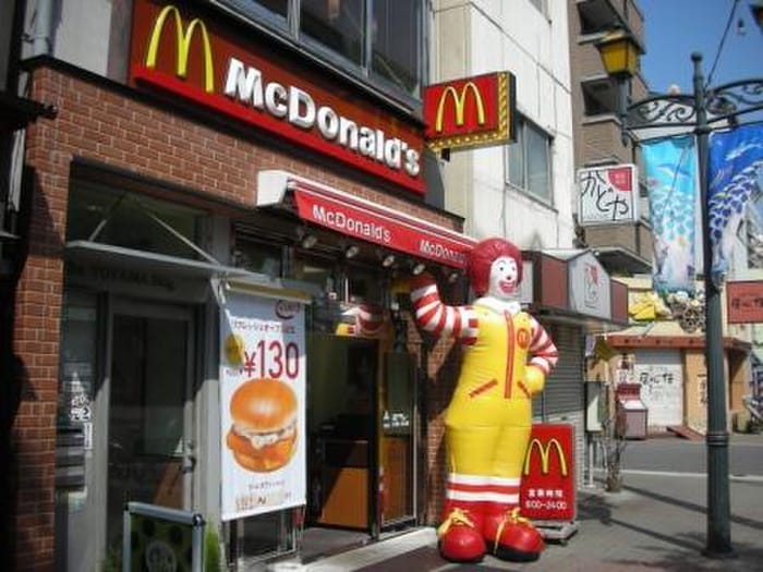 マクドナルド(ファストフード)まで200m ベルシモンズ大阪港