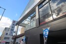 スシロー(その他飲食（ファミレスなど）)まで60m ジュネス東住吉弐番館