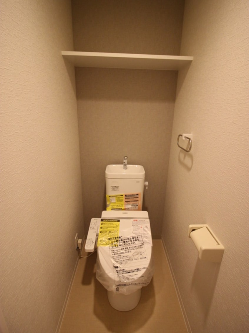 トイレ プラシード新町