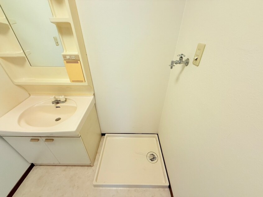 洗濯機置場 アンシャンテ豊中