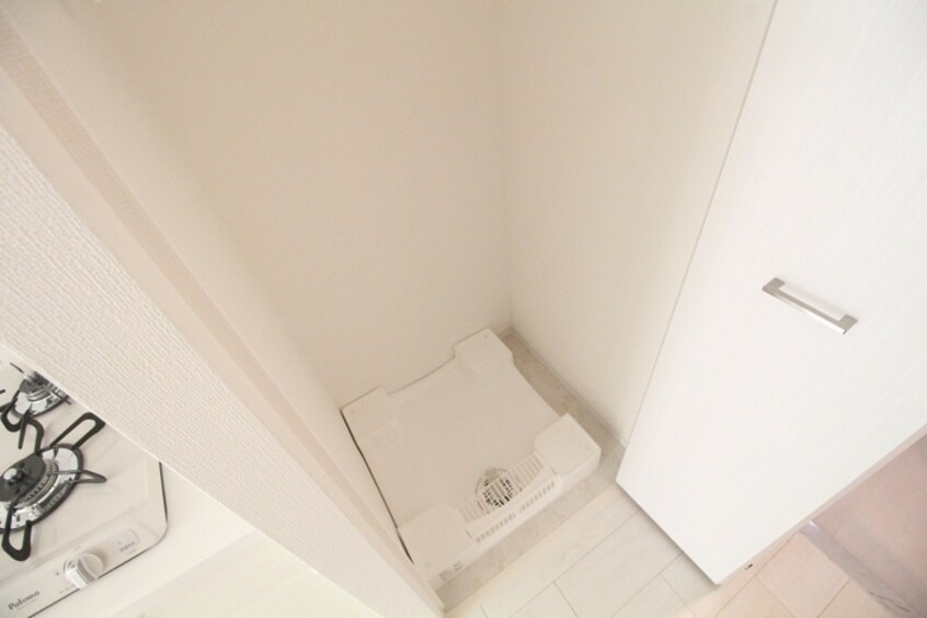 洗濯機置場 エスプレイス神戸グレース(506)