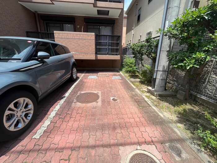 駐車場 ロイヤル西宮北口