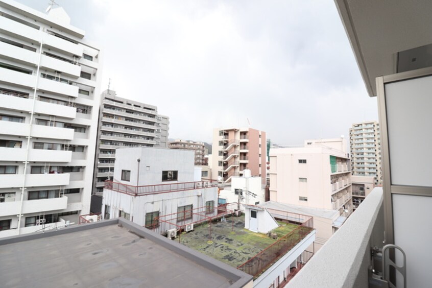 室内からの展望 エクセル神戸ｱｰﾊﾞﾝﾋﾙｽﾞ(604)