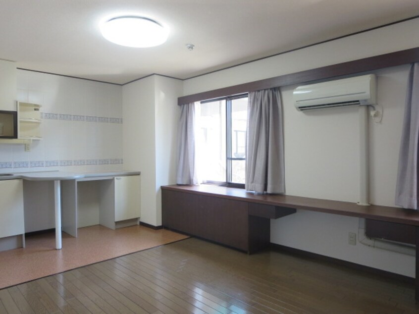 居室 アビタシオン鴨川