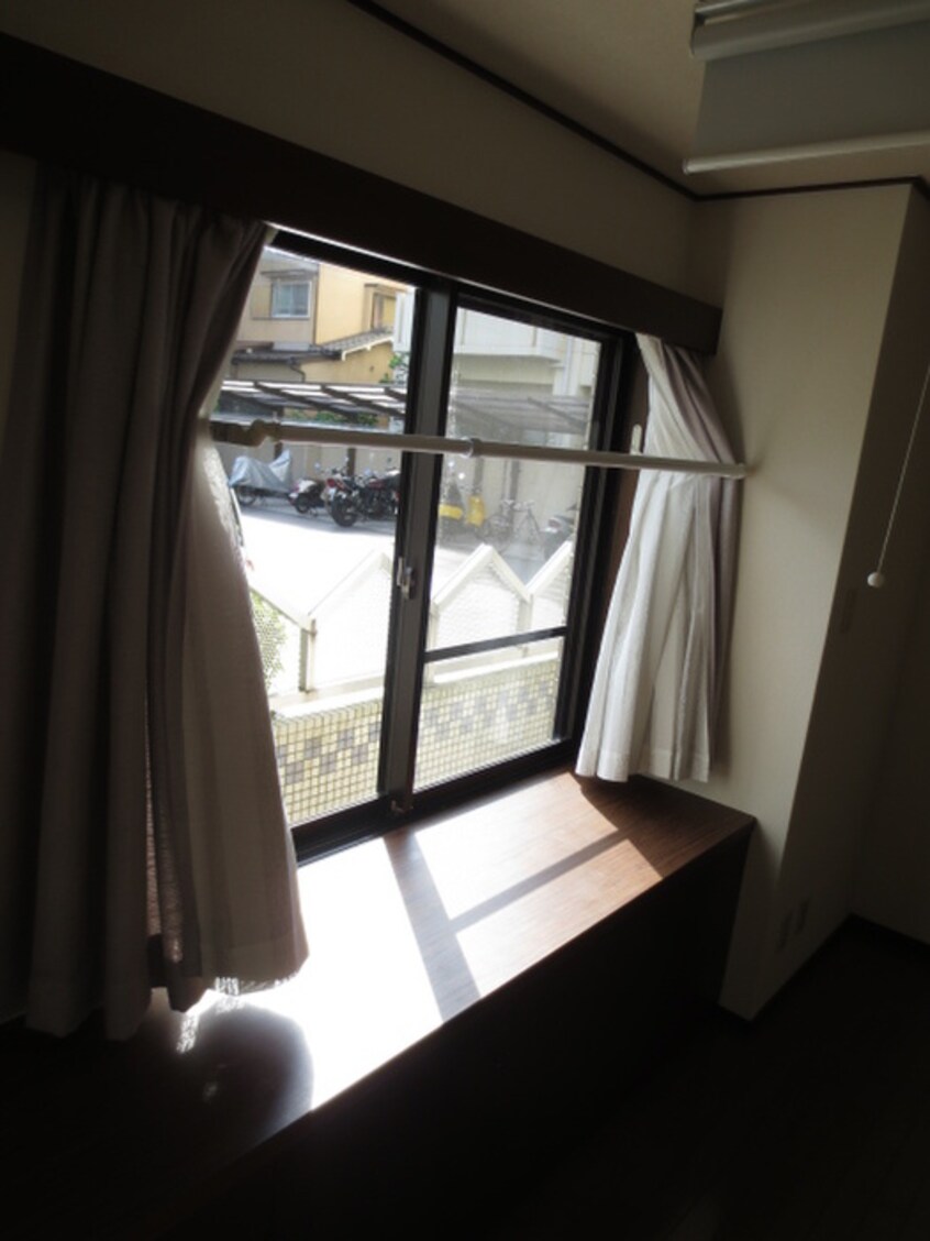 靴箱 アビタシオン鴨川