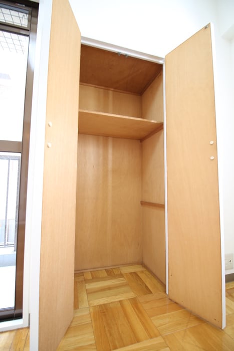 収納 エルプラド楠風