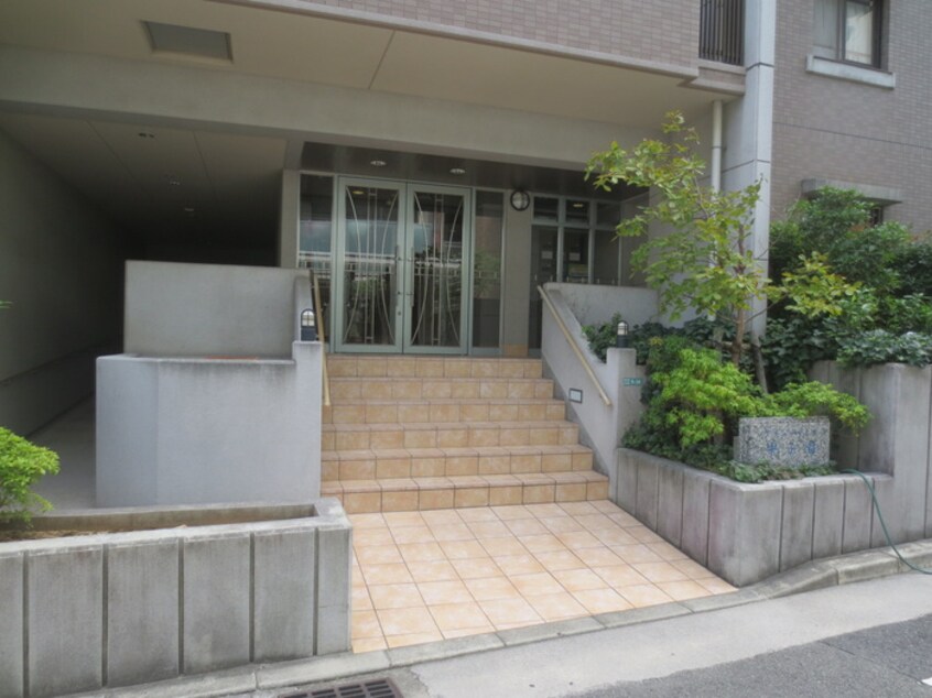 エントランス部分 グランパティオ甲子園