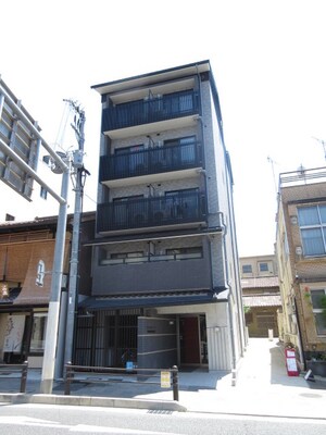 ショナポール三条神宮前