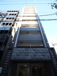 ﾌｧｰｽﾄﾌｨｵｰﾚ本町ｲｰｽﾄⅡ(201)