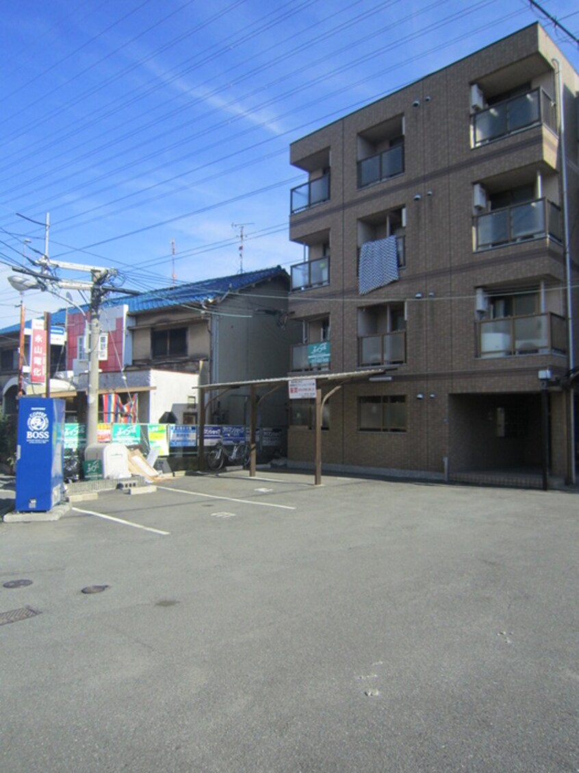 駐車場 マンションデウミ　１