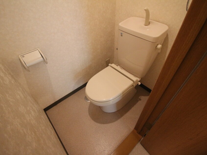 トイレ 洛北松柏