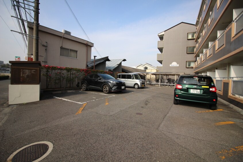 駐車場 ＫＫラフィネ